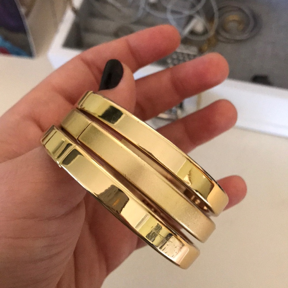 3 gold bangles